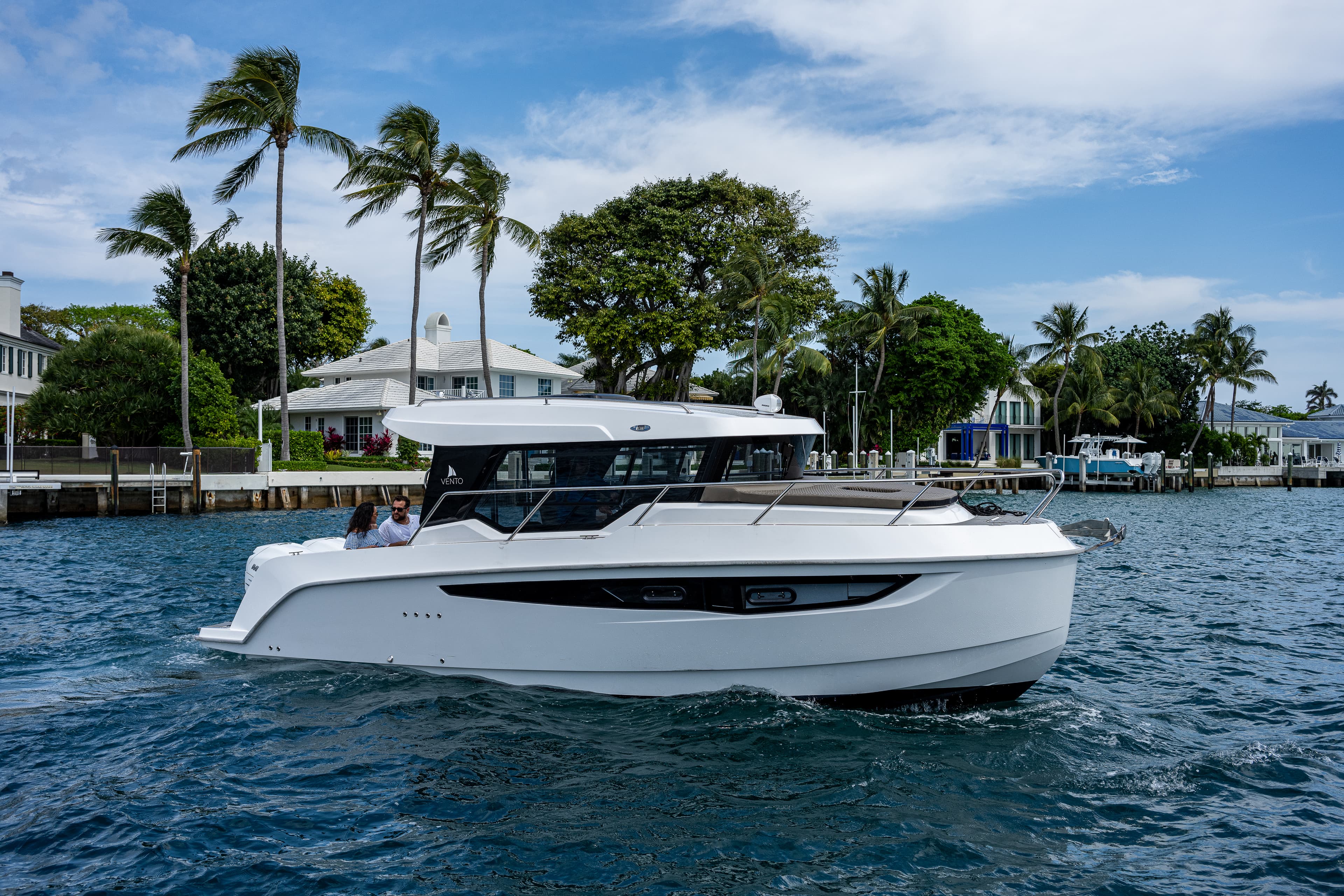 Aventus Yacht