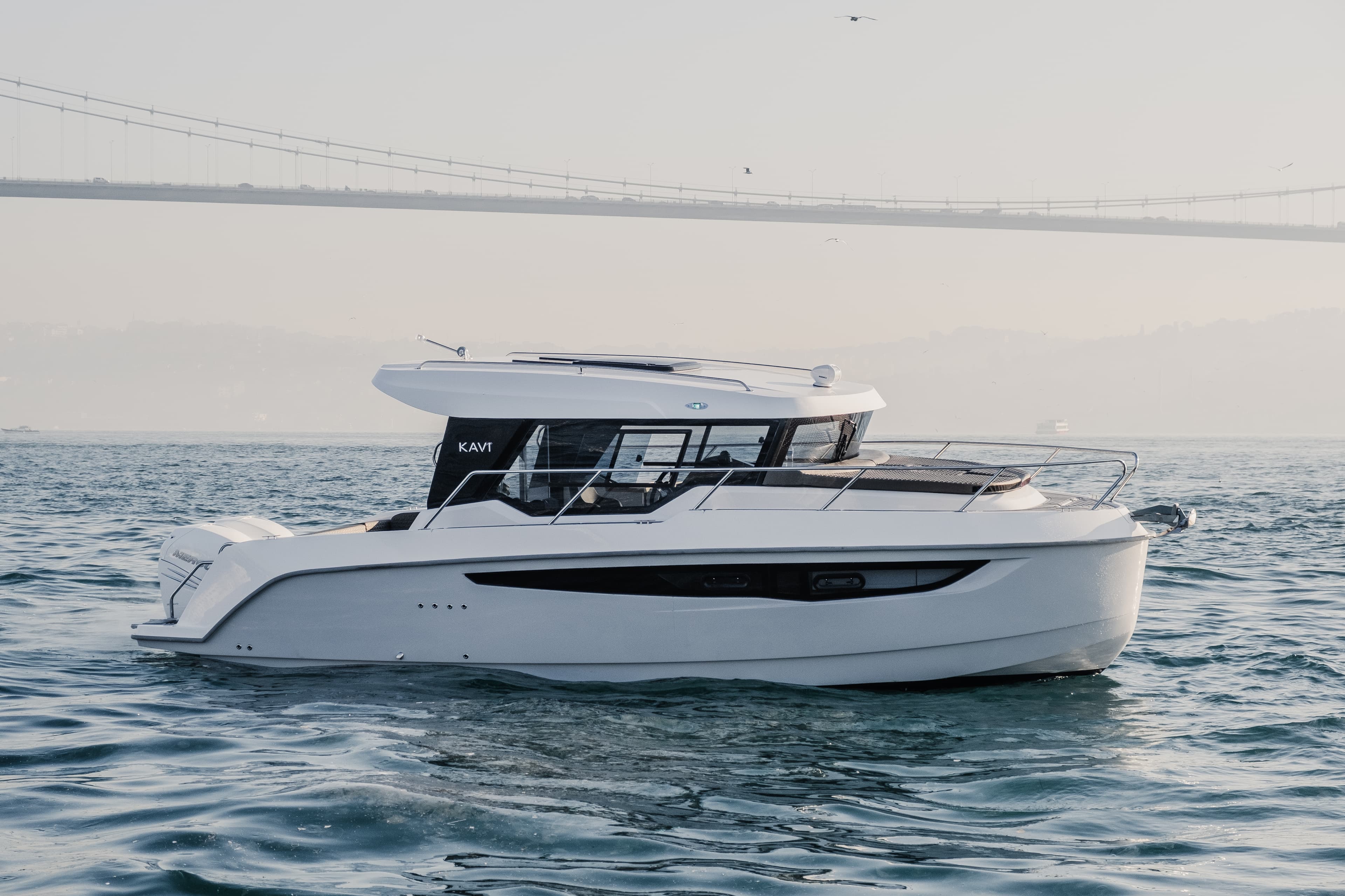 Kavi X, İstanbul